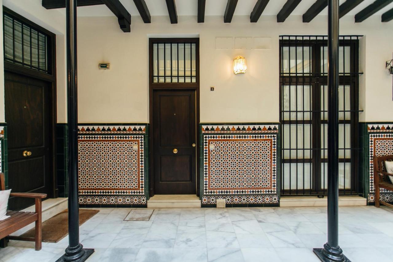 Comfortable Duplex- 1Bd 2Bth- Dean Miranda เซบีญา ภายนอก รูปภาพ